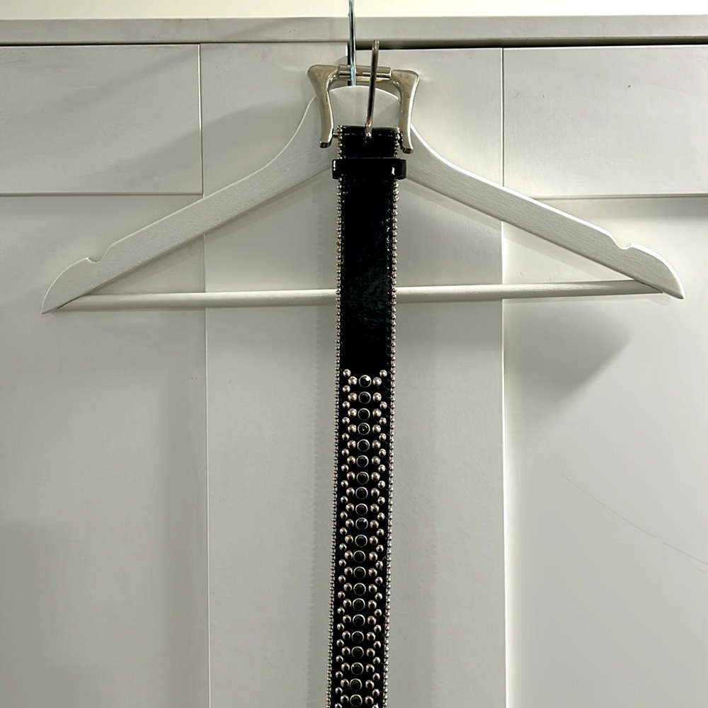 3/$15 Black patent sequin/studded belt size L